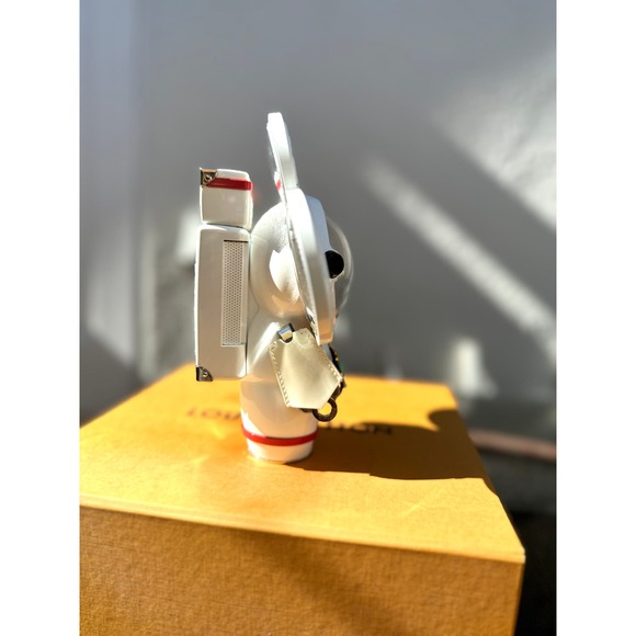 Louis Vuitton Vivienne Spaceman Astronaut Cosmonaute Statue Figure Figurine LV - Picture 6 of 13